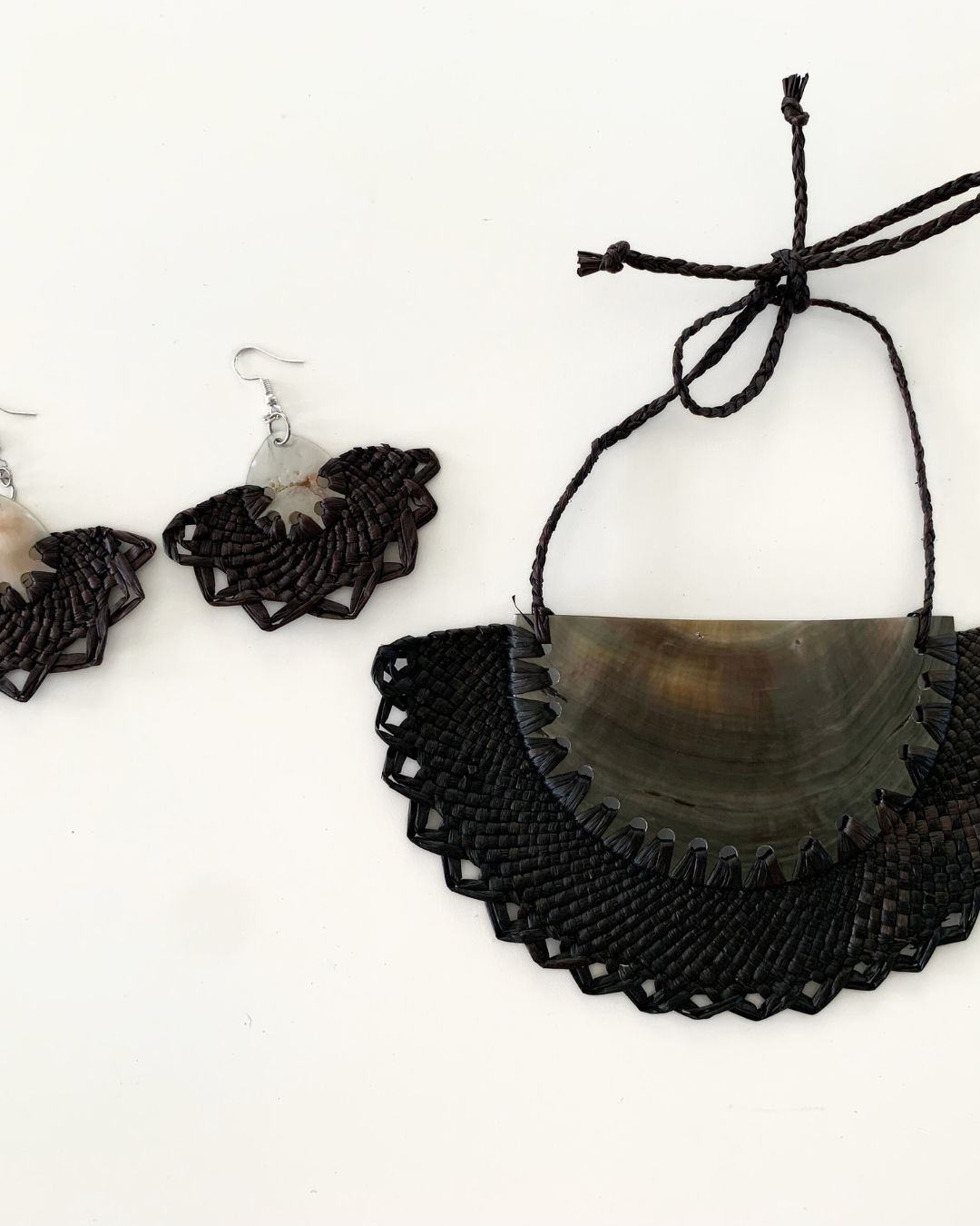 Cook Islands Handmade Rito Earring &amp; Necklace Set In Black &amp; Brown