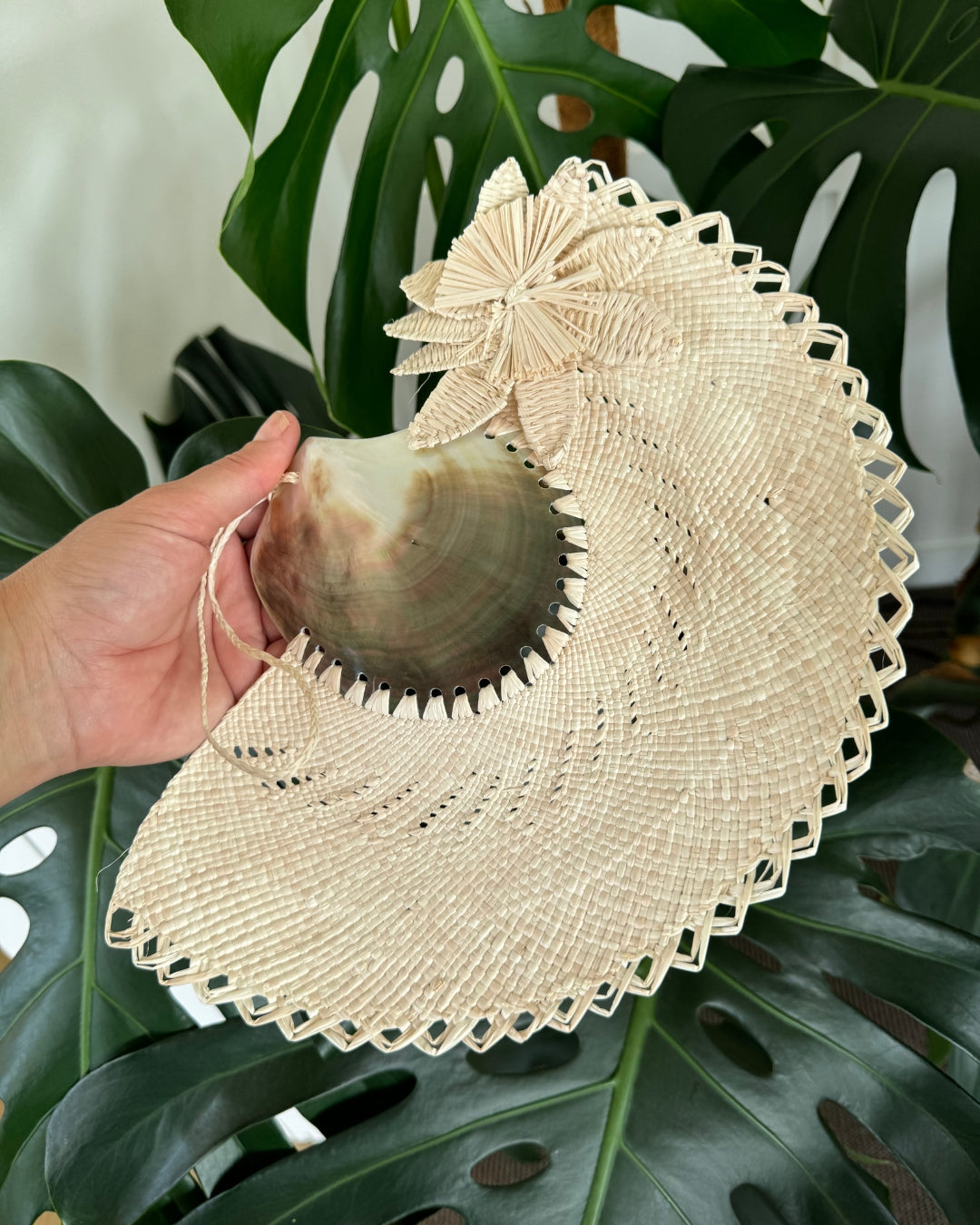 Cook Islands Handmade Rito Fans With Flower