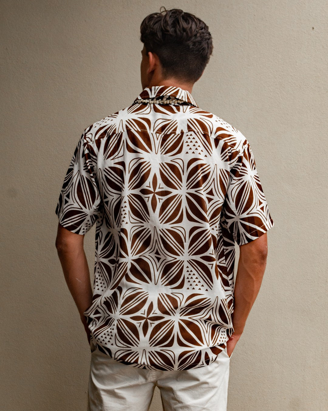 Kanoa Mens Island Shirt - Pacific Floral Coconut - Back