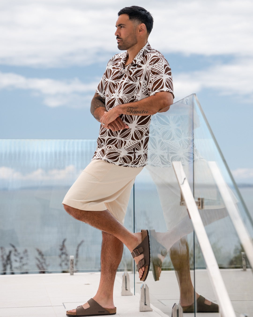 Kanoa Mens Island Shirt - Pacific Floral Coconut - Side