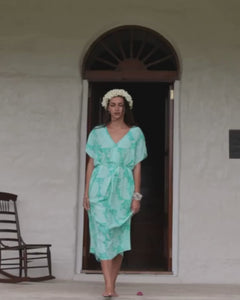 Senia Womens Reversible Island Dress - Royal Hibiscus Tide - Blue - Video